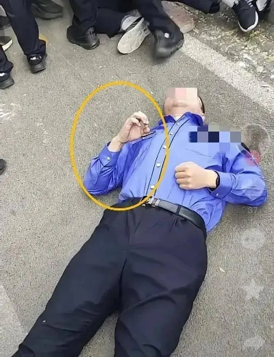 老人被城管推倒后离世?警方通报还原事件真相,执法存瑕疵但非暴力致死,多方因素交织引深思