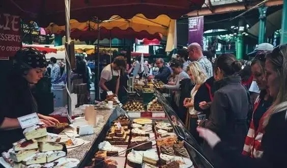 中国烟火气点亮英伦街，一位90后女孩的英国烧烤摊创业记